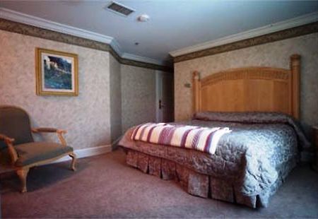 North Creek Copperfield Inn Resort الغرفة الصورة